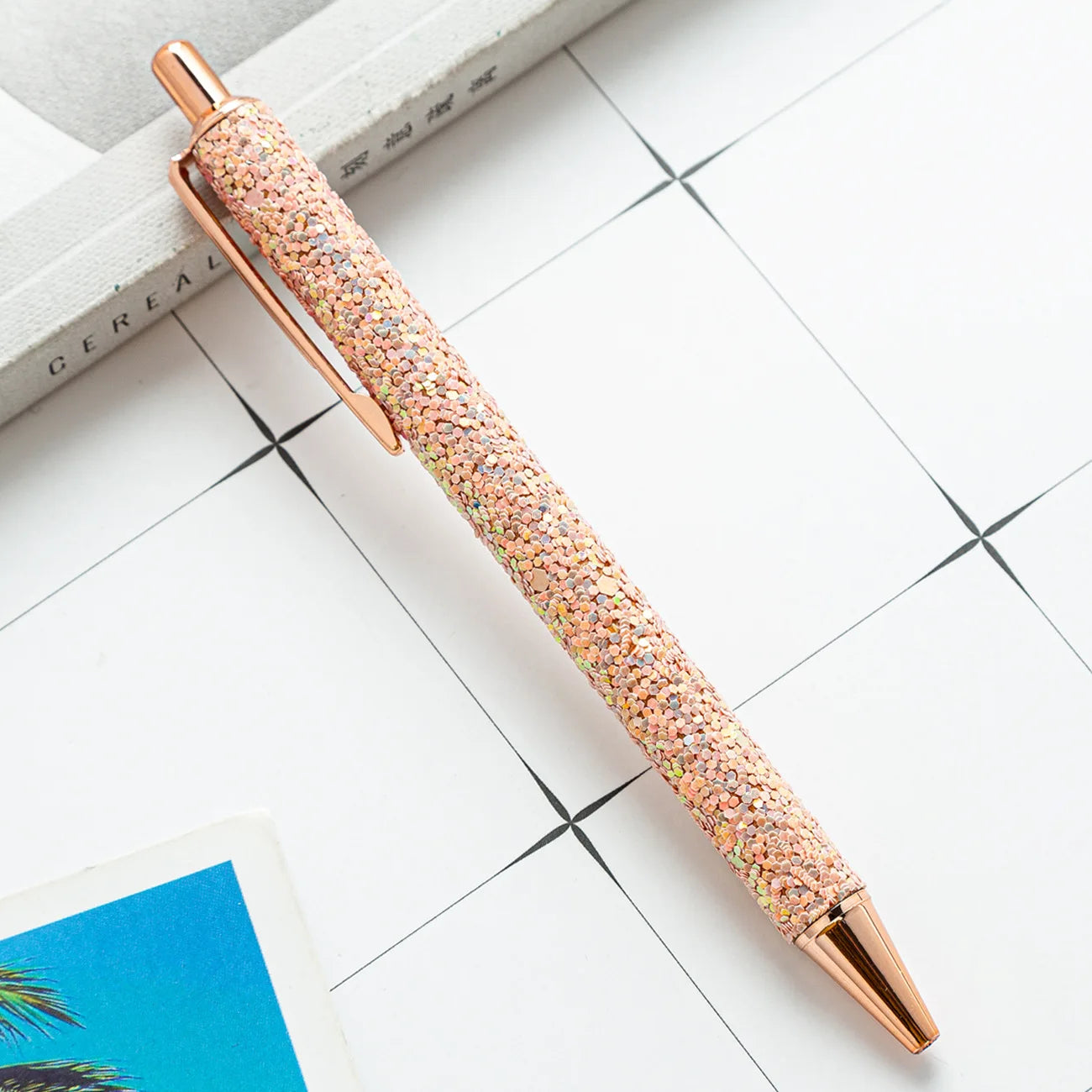 Stylo Bille Métal Rose Gold – Élégant, Luxe & Étincelant