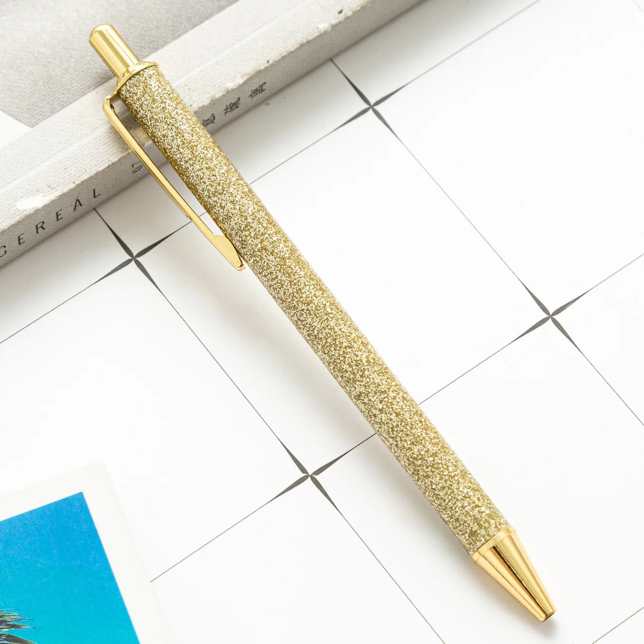 Stylo Bille Métal Rose Gold – Élégant, Luxe & Étincelant