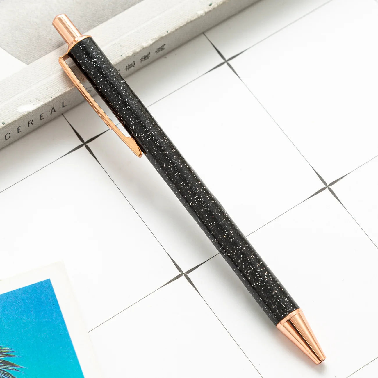 Stylo Bille Métal Rose Gold – Élégant, Luxe & Étincelant
